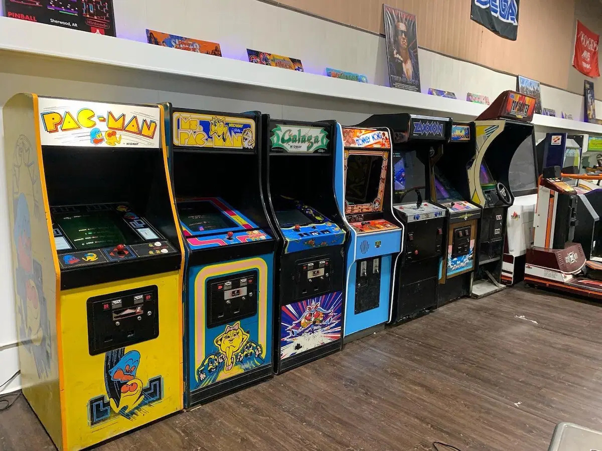 Retro arcade machines